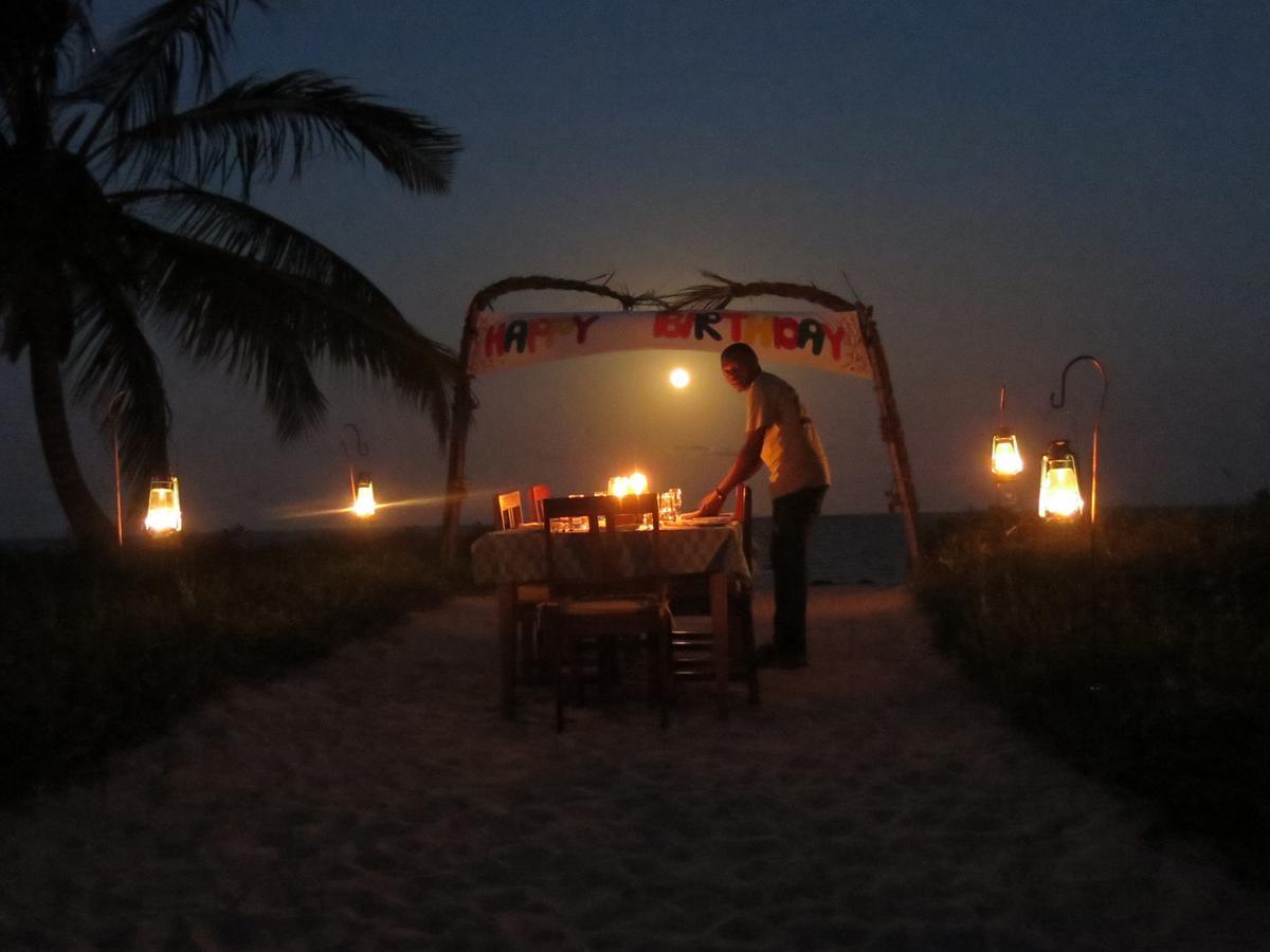Pangani Emayani Beach Lodge מראה חיצוני תמונה